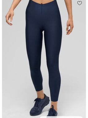 ALO Yoga Navy High-Rise Performance Leggings Airlift
